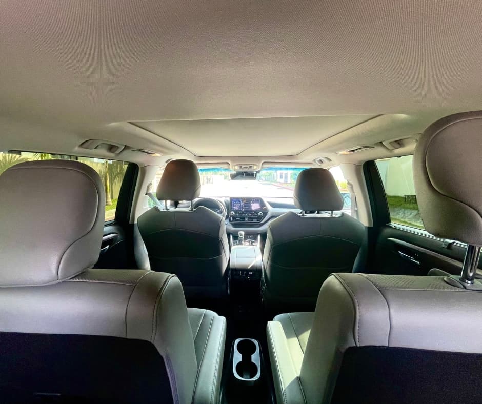 Toyota Highlander — photo 10
