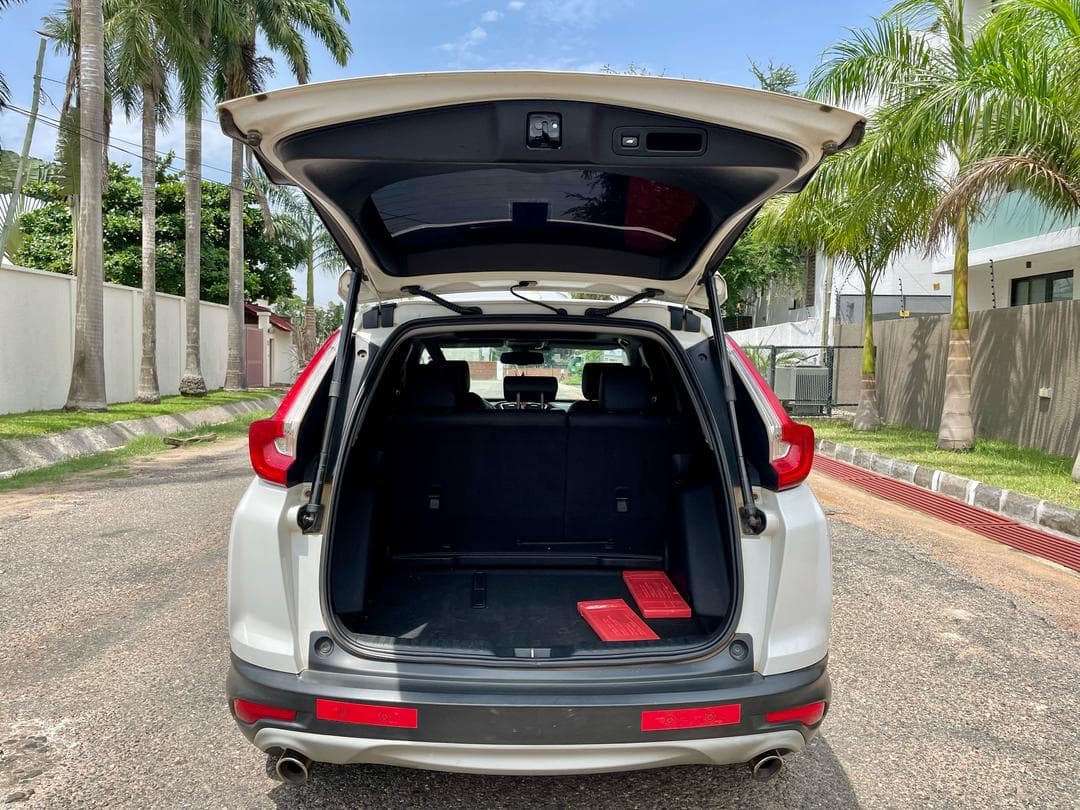 Honda CR-V — photo 11