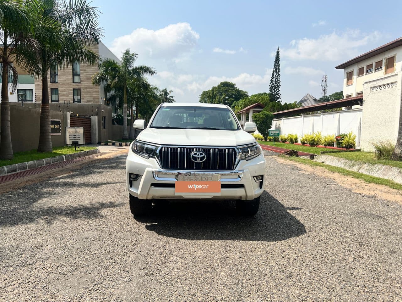 Toyota Land Cruiser Prado — photo 2