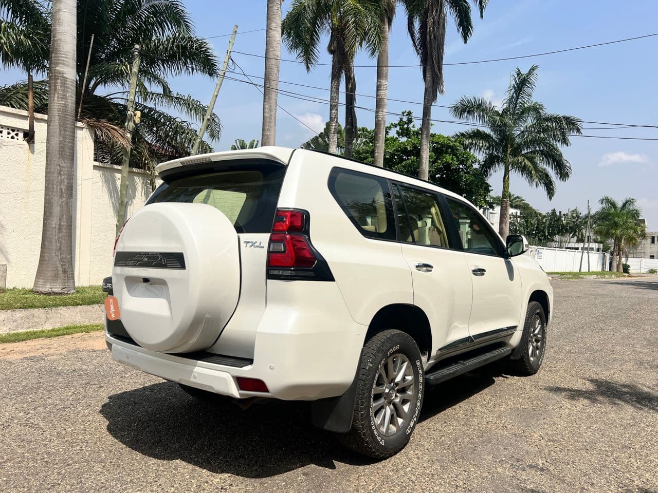Toyota Land Cruiser Prado — photo 7