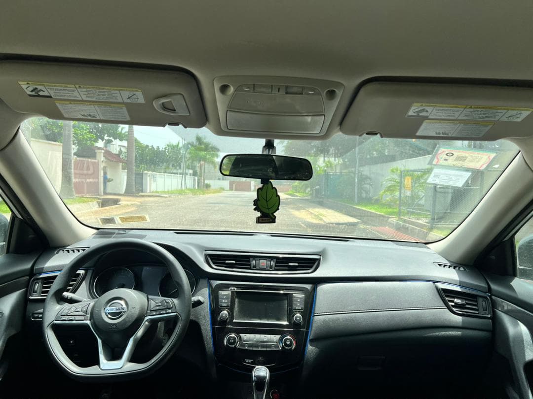 Nissan Rogue — photo 9