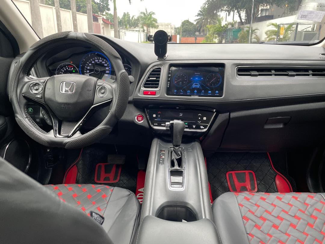 Honda HR-V — photo 8