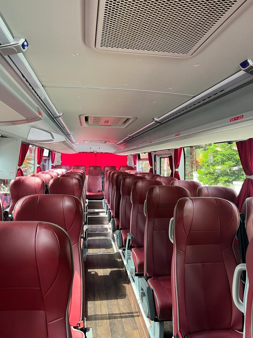 Yutong 50-Seater Bus — photo 5