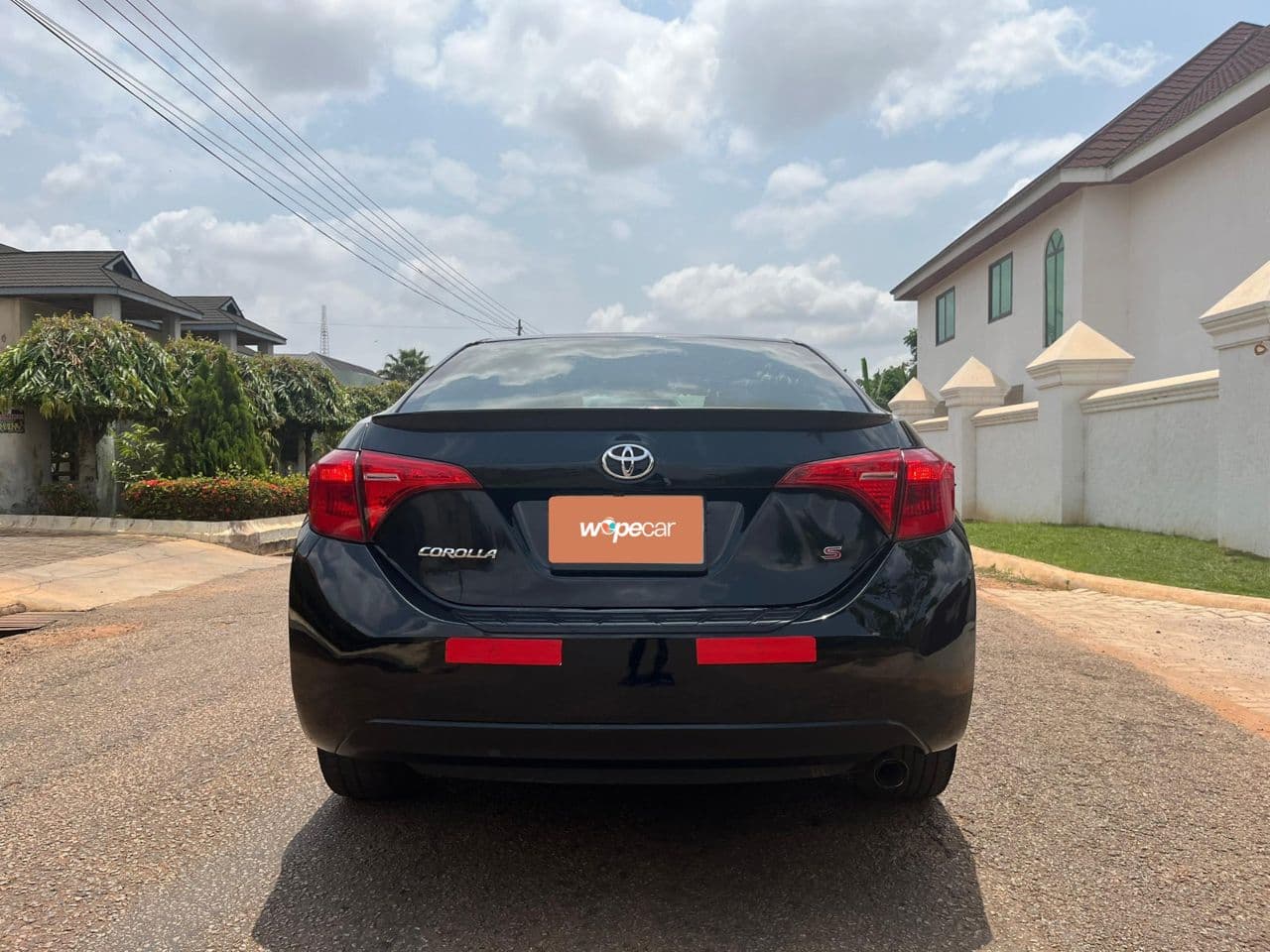 Toyota Corolla — photo 6