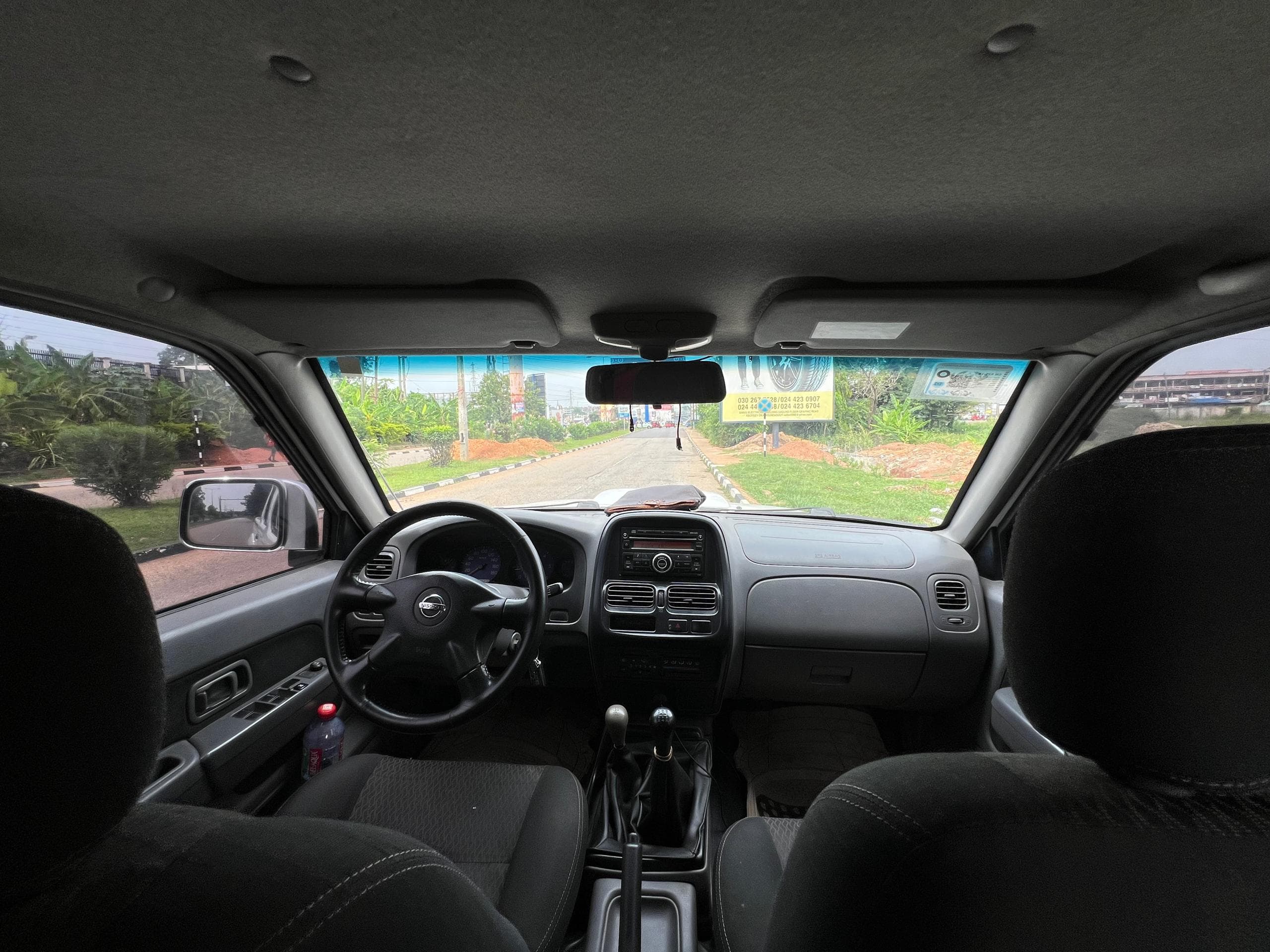 Nissan NP300 Hardbody — photo 8