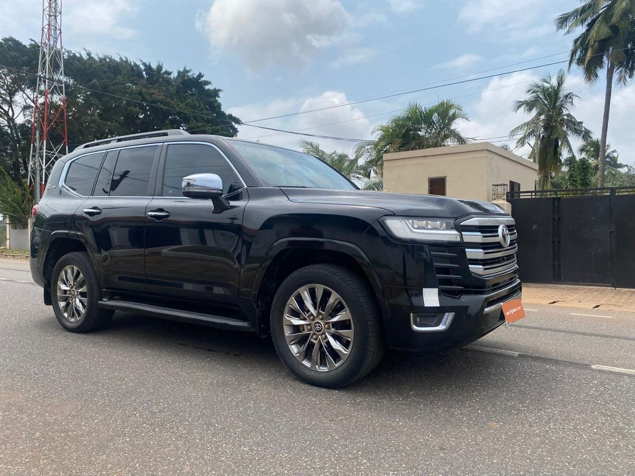 Toyota Land Cruiser V8