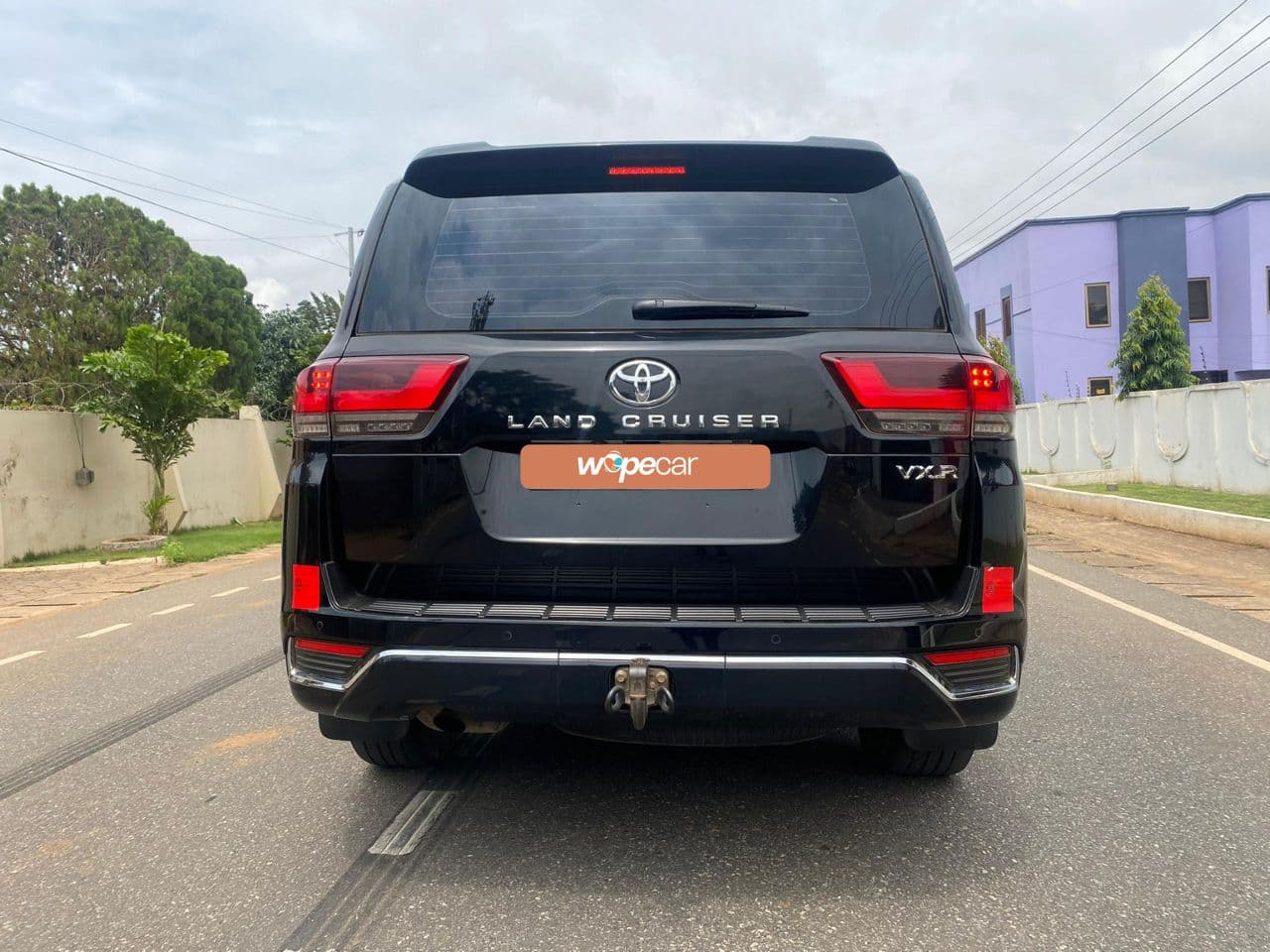 Toyota Land Cruiser V8 — photo 5