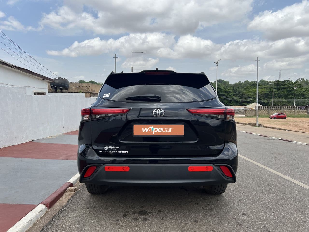 Toyota Highlander — photo 6