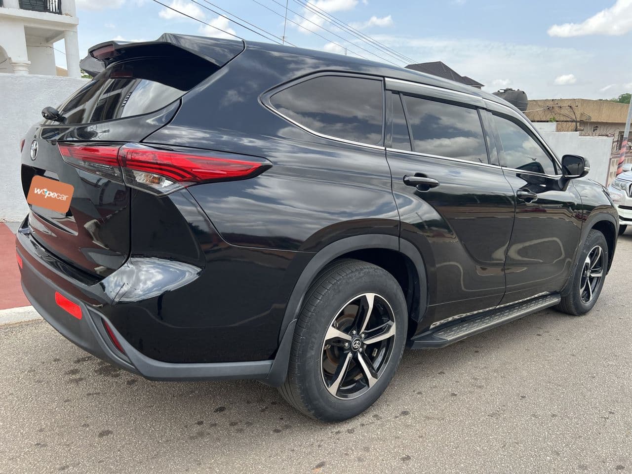 Toyota Highlander — photo 7