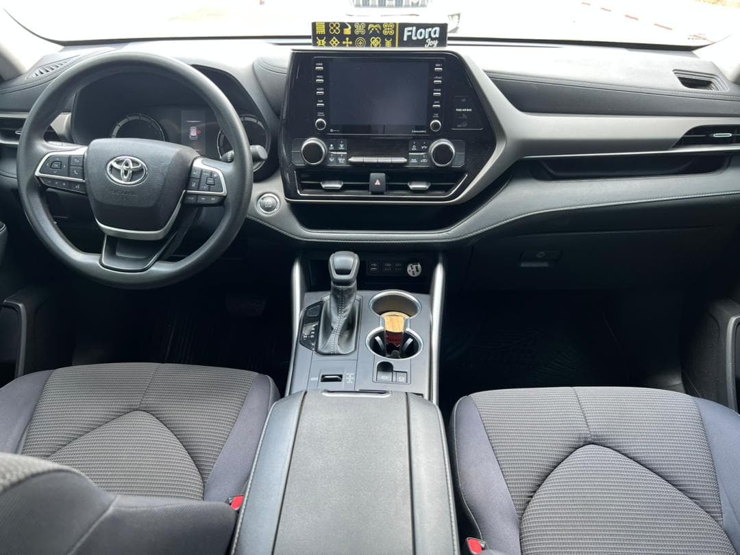 Toyota Highlander — photo 9