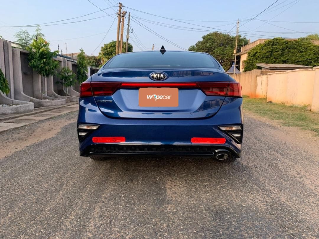 Kia Forte — photo 6