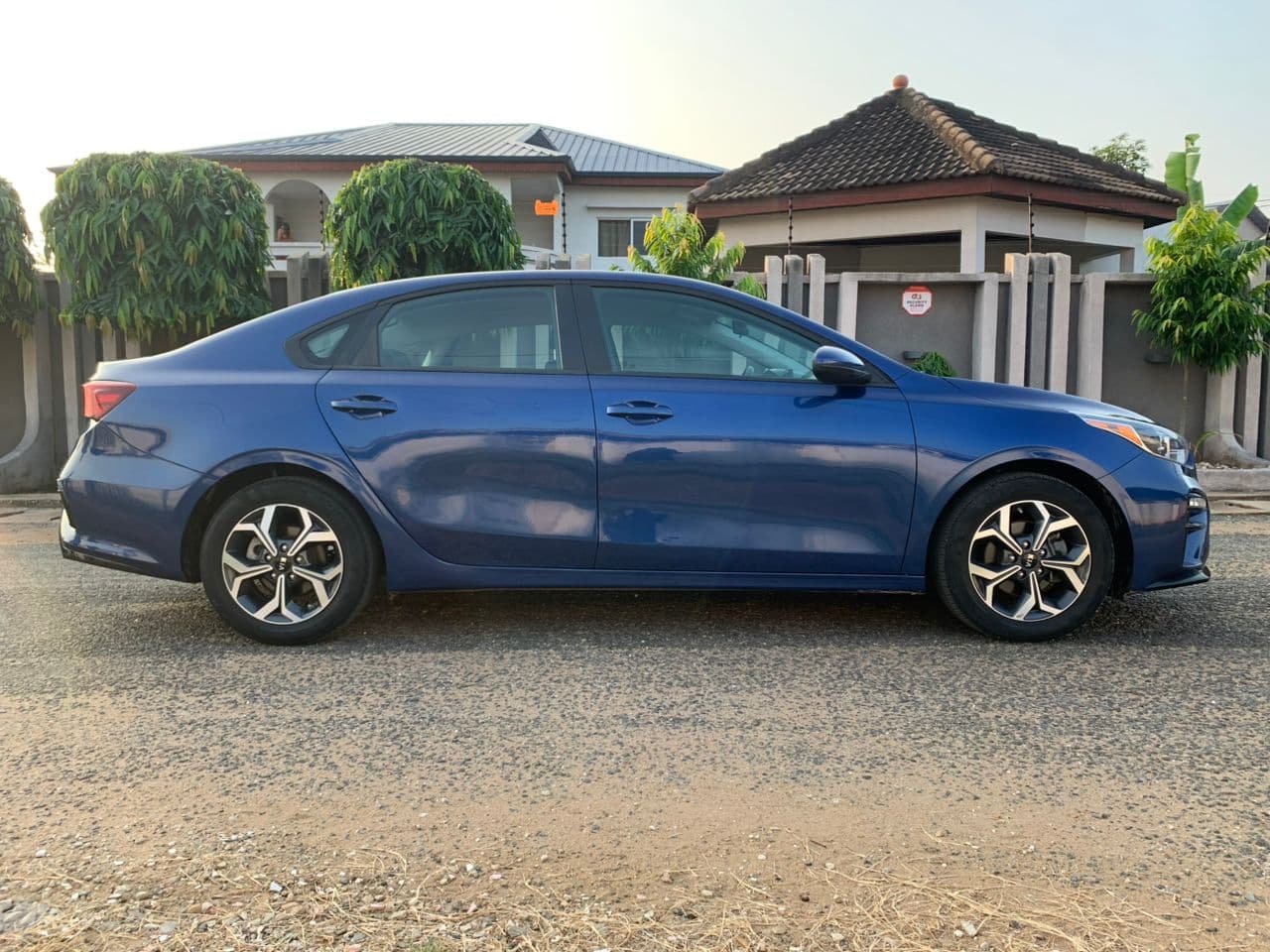 Kia Forte — photo 8