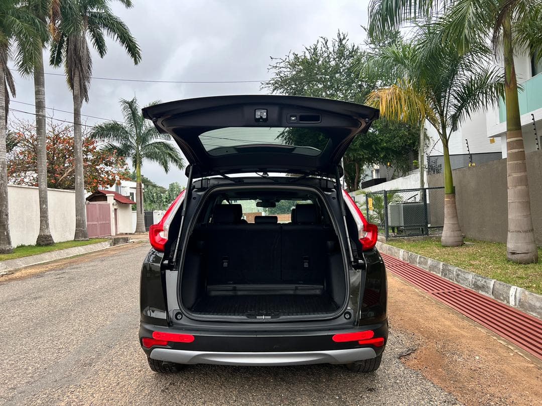 Honda CR-V — photo 11