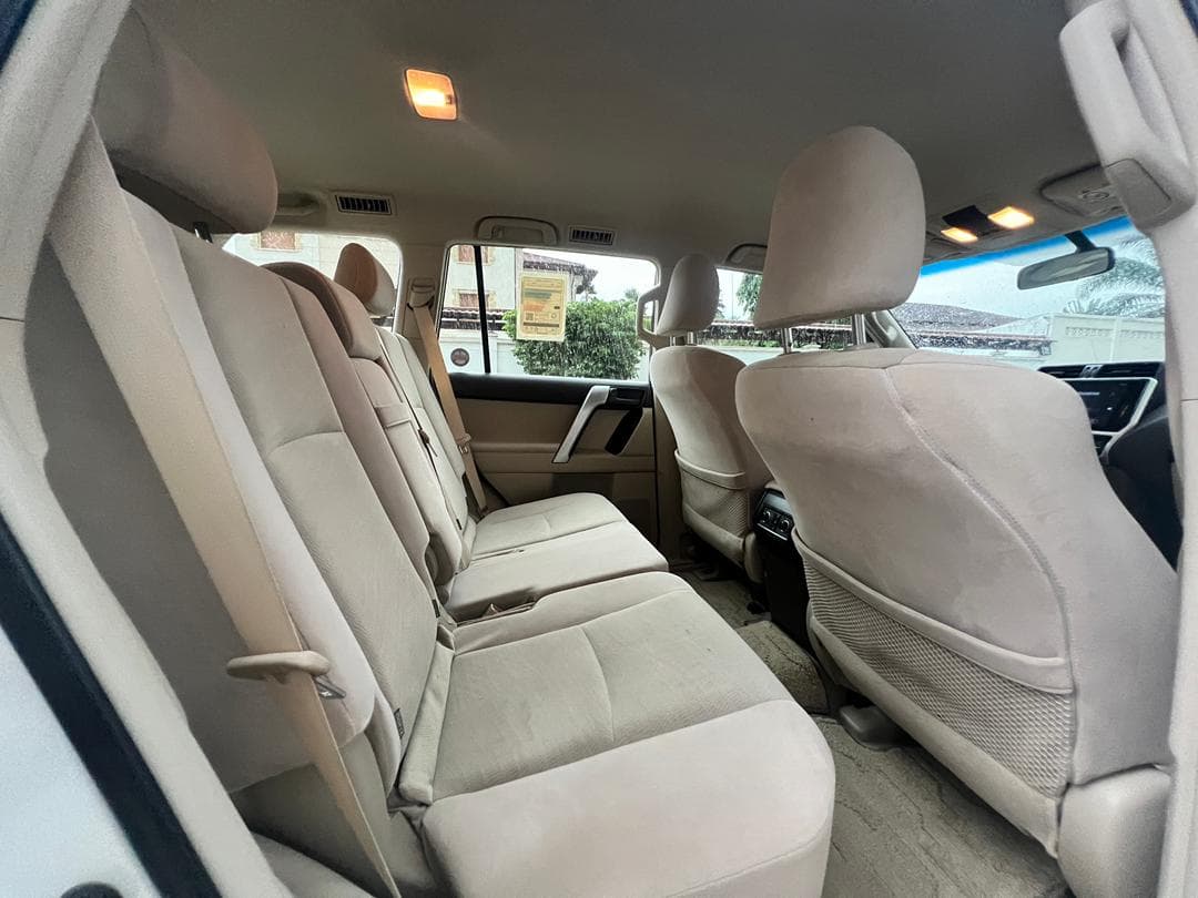 Toyota Land Cruiser Prado — photo 10