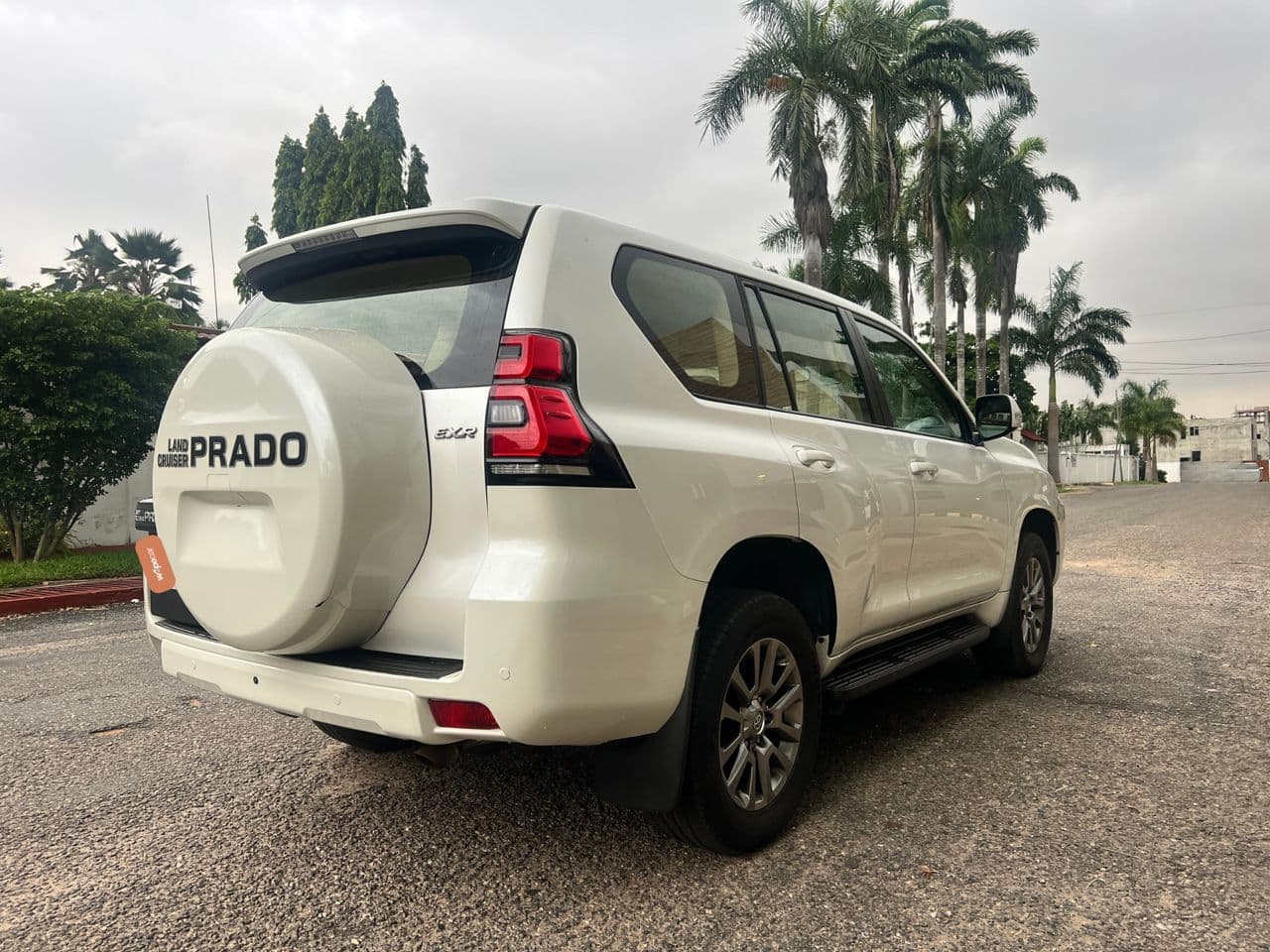 Toyota Land Cruiser Prado — photo 7