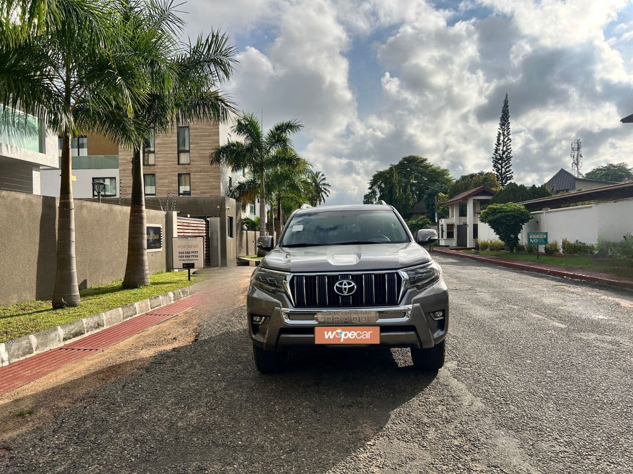 Toyota Land Cruiser Prado — photo 2
