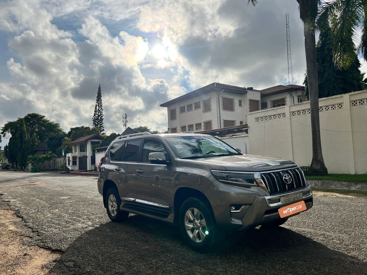 Toyota Land Cruiser Prado — photo 3