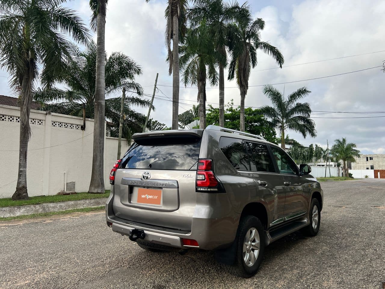 Toyota Land Cruiser Prado — photo 5