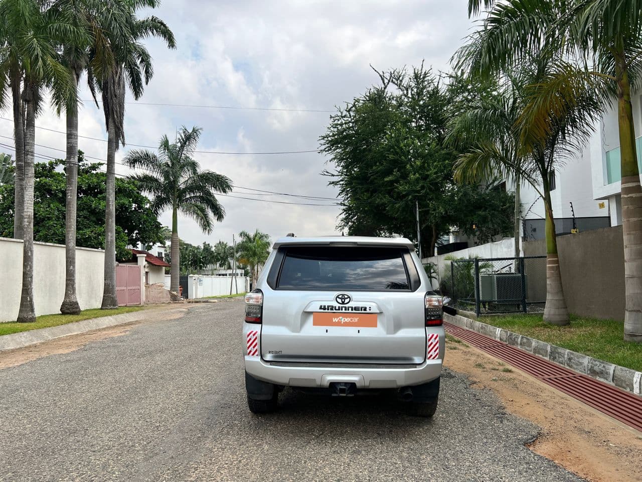 Toyota 4-Runner — photo 6