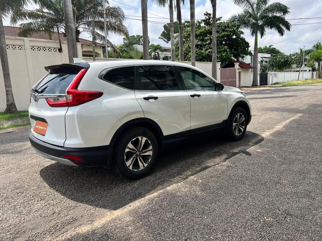Honda CR-V — photo 6