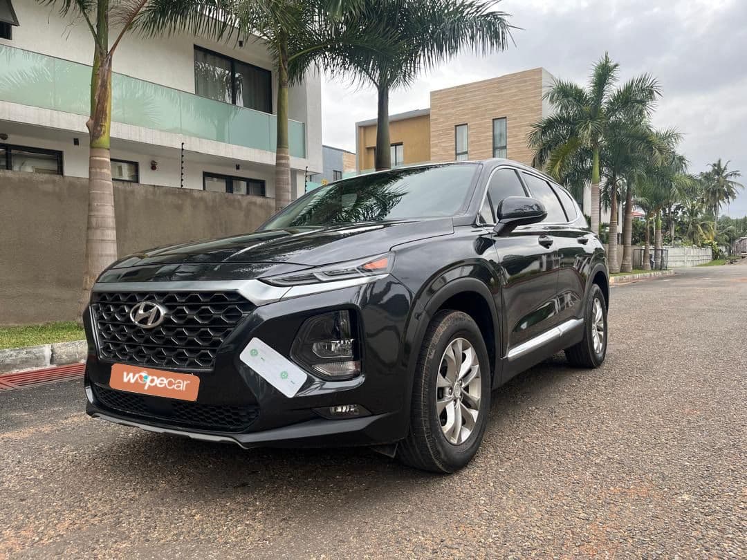 Hyundai Santa Fe — photo 3