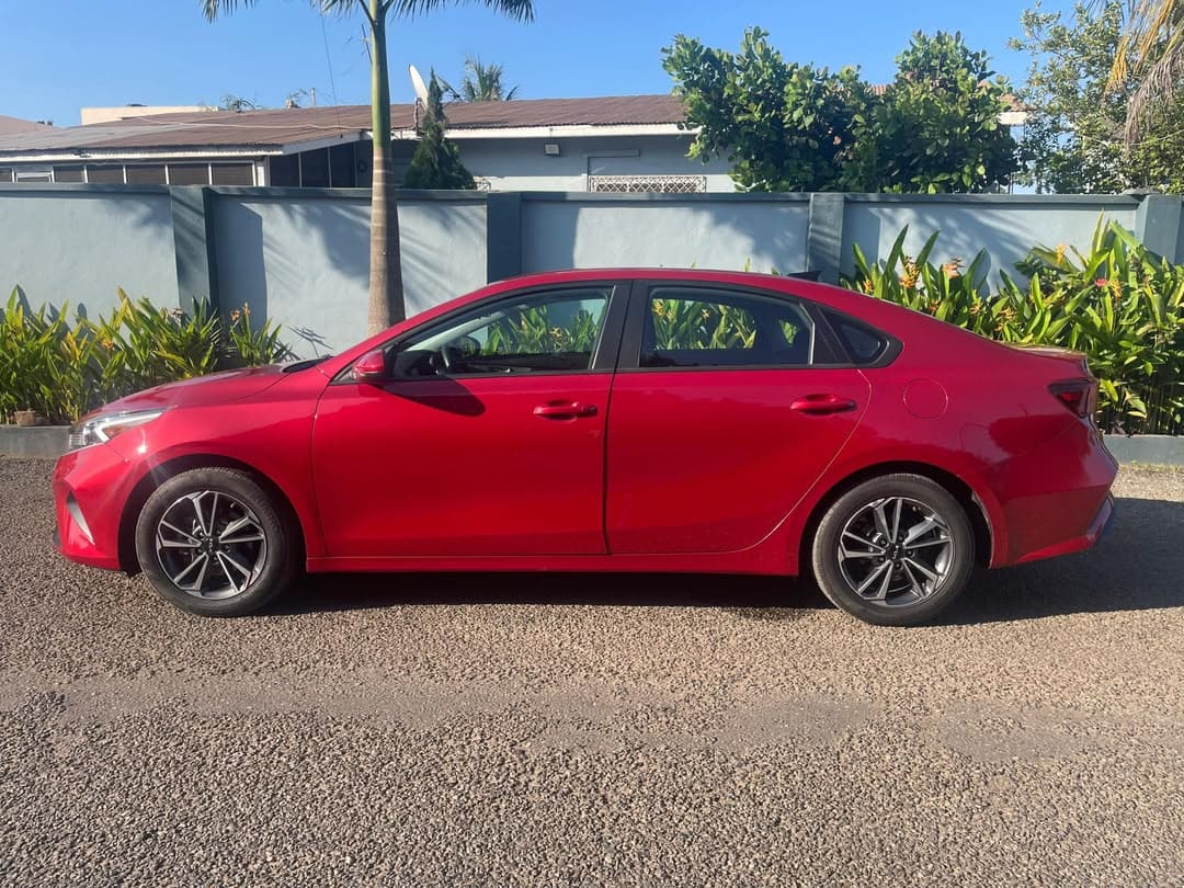 Kia Forte — photo 4