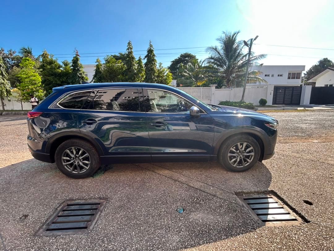 Mazda CX-9 — photo 8