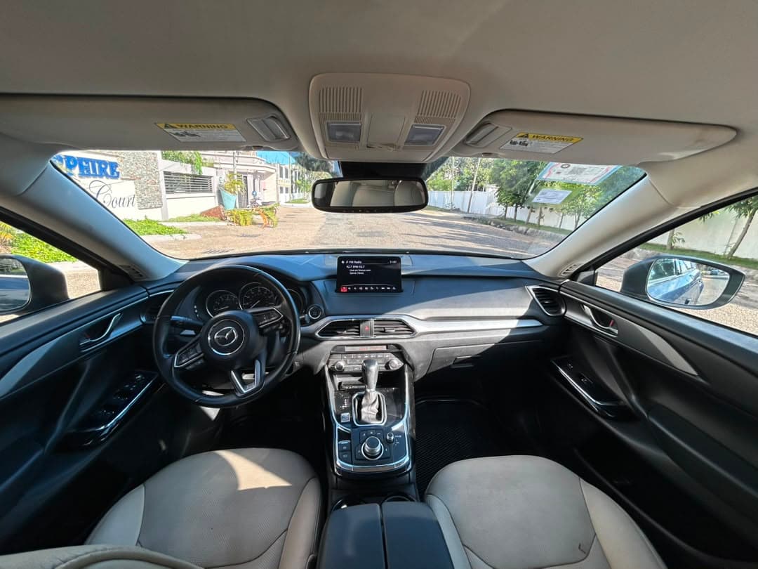 Mazda CX-9 — photo 13