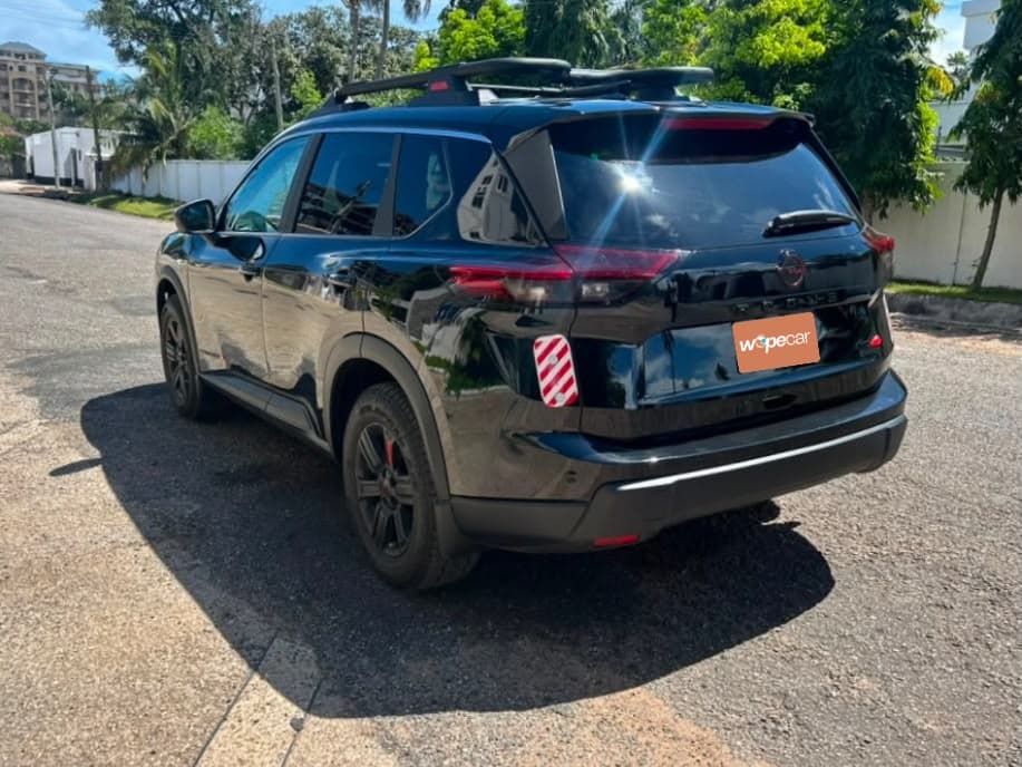 Nissan Rogue — photo 5