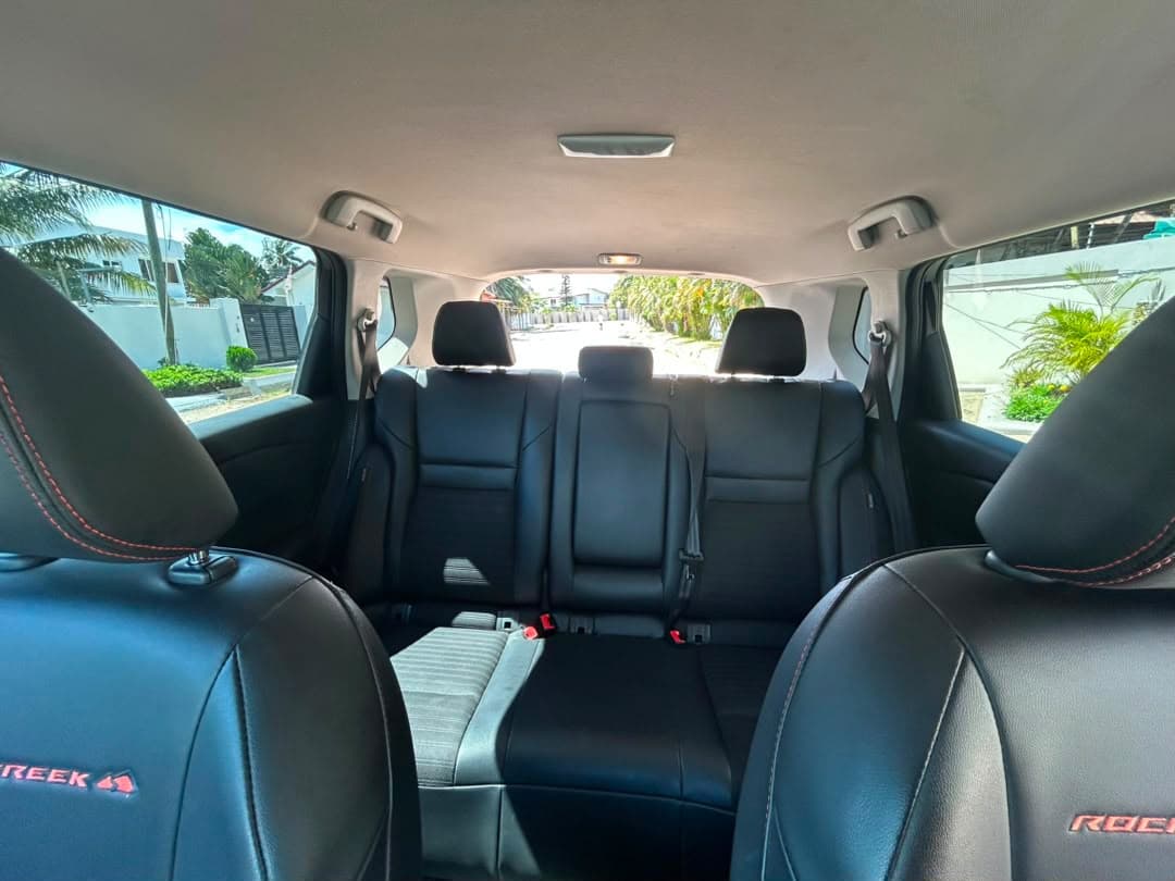 Nissan Rogue — photo 12