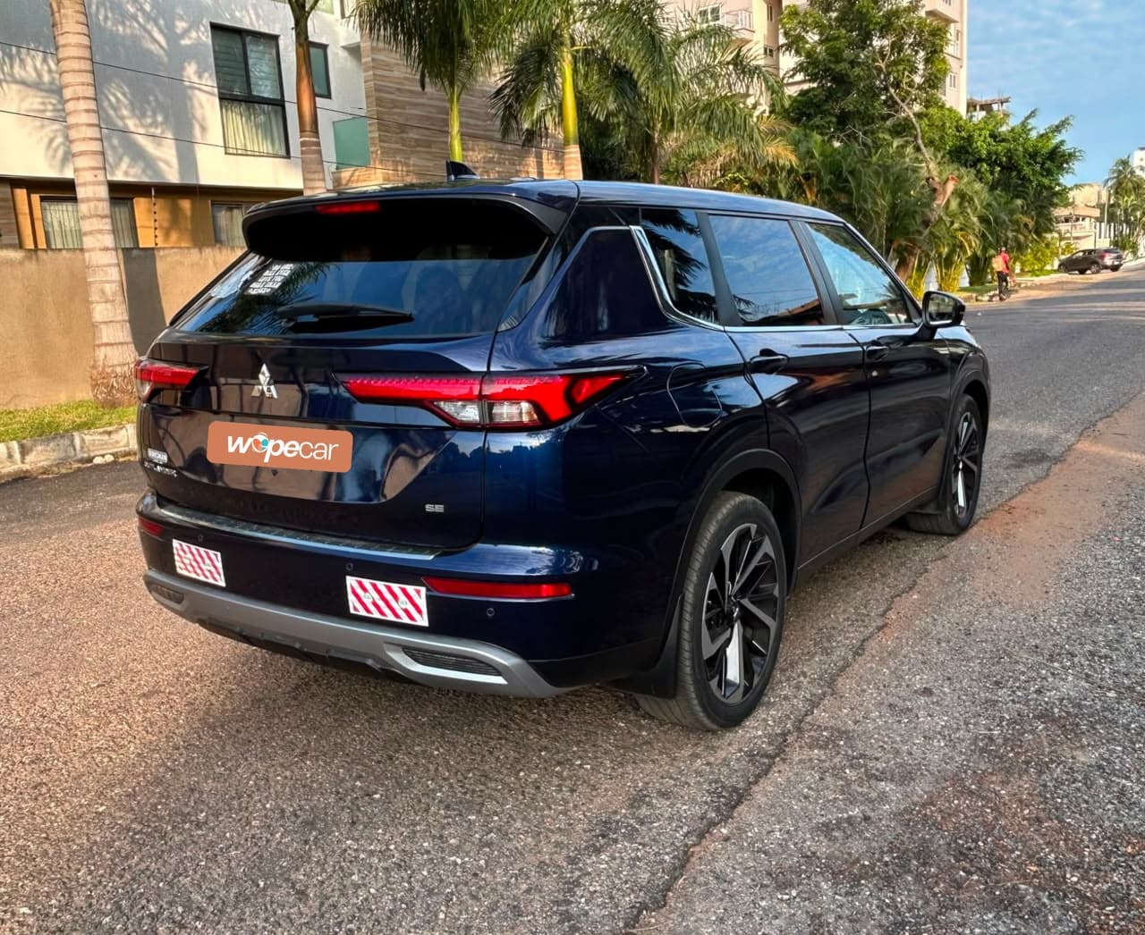 Mitsubishi Outlander — photo 7